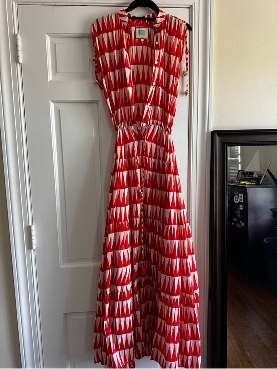 Dresses & Skirts - Bell Dress Size L